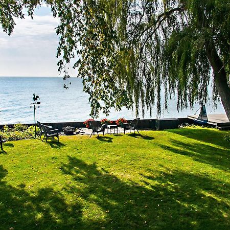 Point Pelee Lakeshore B&B Лимингтон Экстерьер фото