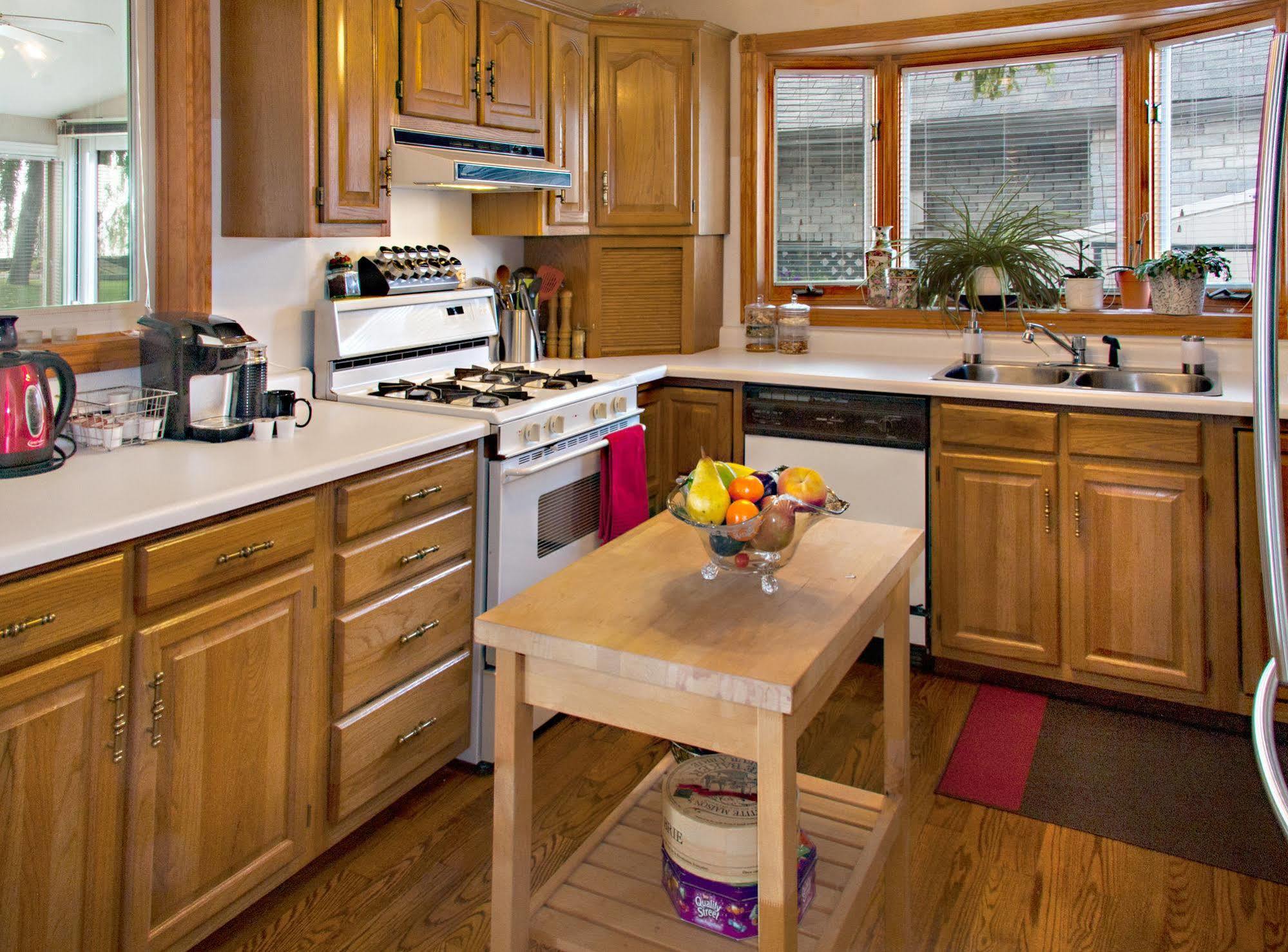 Point Pelee Lakeshore B&B Лимингтон Экстерьер фото